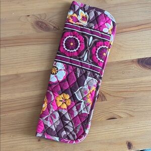 Vera Bradley Flat Iron/Curling Iron Holder